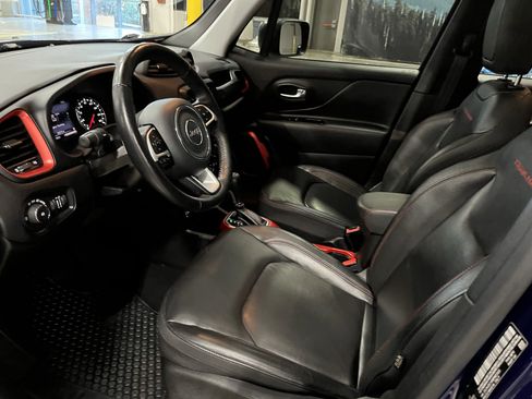 Used 2021 Jeep Renegade Trailhawk w/ Sun & Sound Group AWD/4WD image 12
