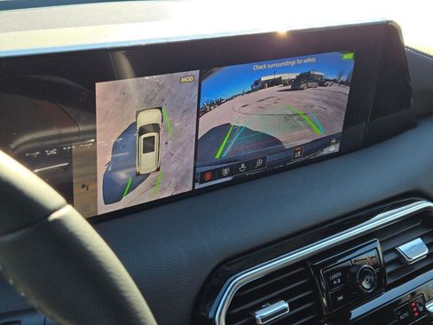 New 2026 Nissan Armada SL w/ Captain's Chari Seat Package image 28