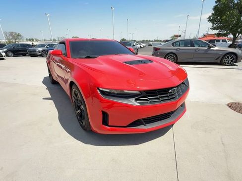 Used 2022 Chevrolet Camaro LT RWD image 2