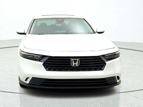 Used 2023 Honda Accord EX image 2