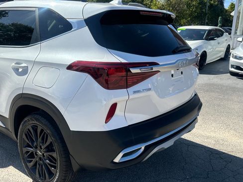 Used 2022 Kia Seltos Nightfall Edition image 36