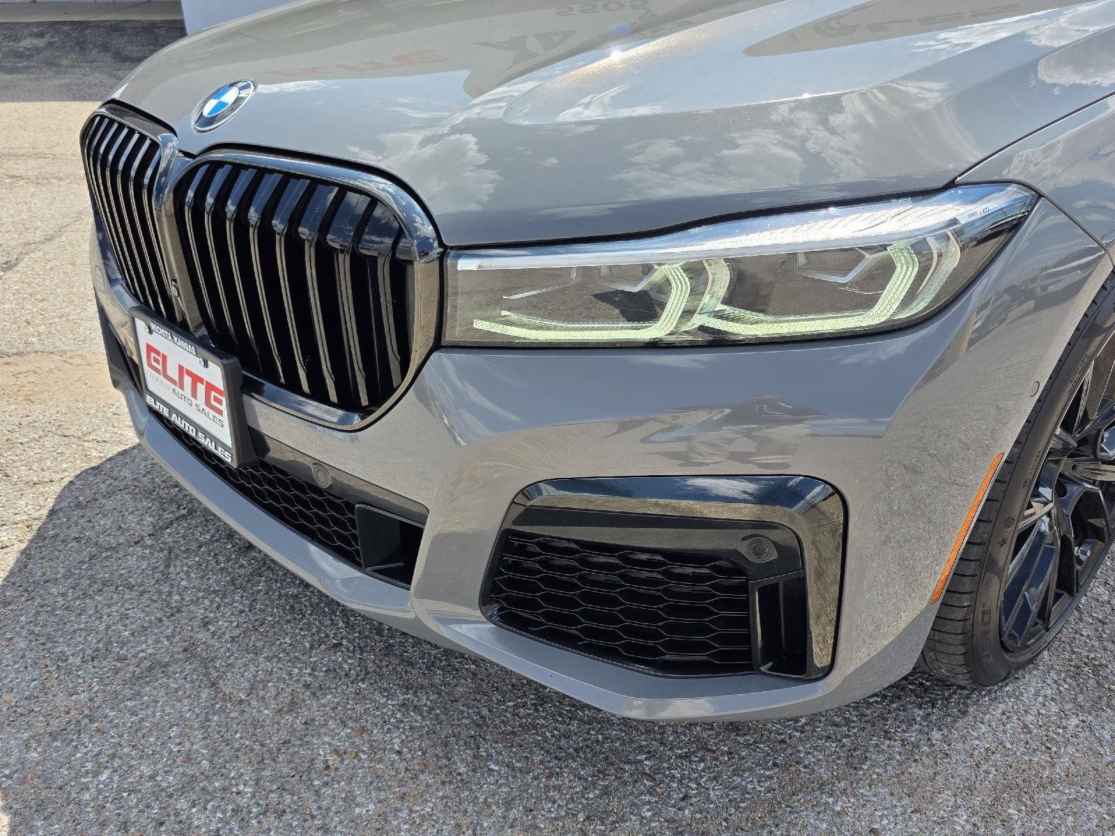 Used 2022 BMW 750i xDrive w/ M Sport Package AWD/4WD image 49