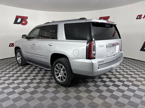 Used 2018 GMC Yukon Denali image 4