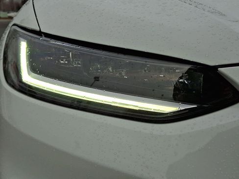 Certified 2023 Honda HR-V LX image 12