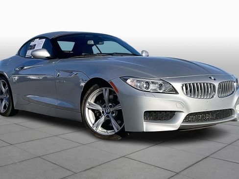 Used 2014 BMW Z4 sDrive35i image 2