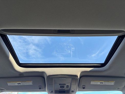 Used 2018 GMC Sierra 1500 Denali image 4