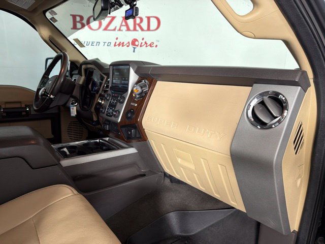 Used 2016 Ford F250 Lariat w/ Lariat Interior Package AWD/4WD image 32