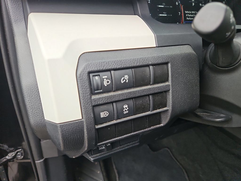 Used 2024 Toyota Tacoma TRD Off-Road AWD/4WD image 24