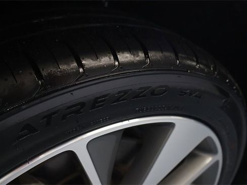 Used 2018 Kia Optima S w/ 18" Alloy Wheels Package image 40