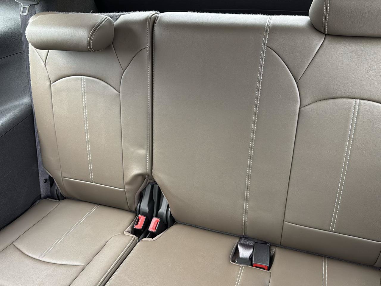 Used 2014 GMC Acadia SLT AWD/4WD image 25