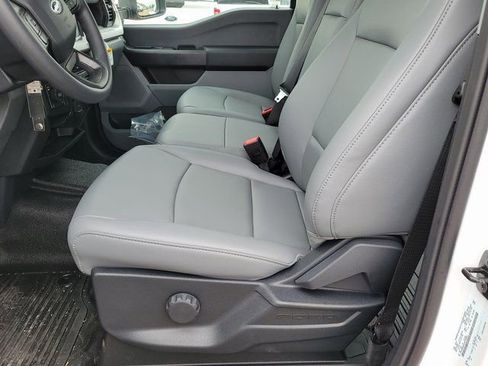 New 2026 Ford F250 XL w/ XL Chrome Package image 9