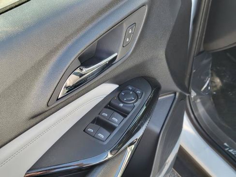 New 2026 Chevrolet Trax LT w/ Sunroof Package FWD image 7
