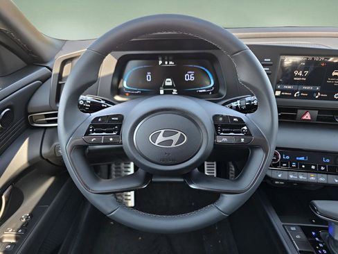 New 2026 Hyundai Elantra SEL Sport Premium FWD image 16