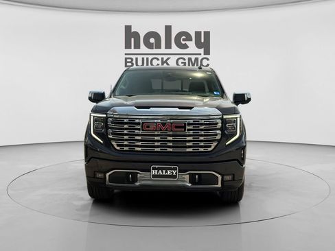 Used 2023 GMC Sierra 1500 Denali w/ Denali Reserve Package image 8