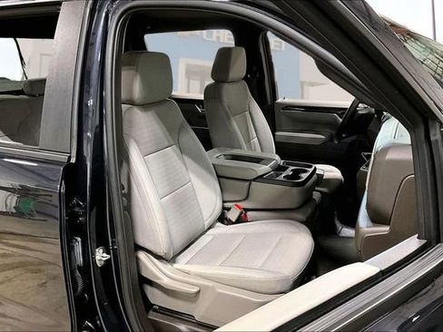 Certified 2024 Chevrolet Silverado 1500 LT w/ Z71 Off-Road Package image 26