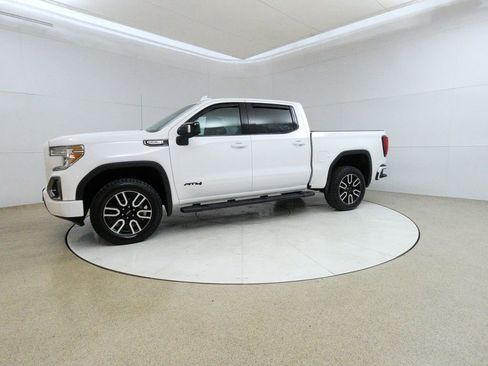 Used 2019 GMC Sierra 1500 AT4 w/ AT4 Premium Package AWD/4WD image 3