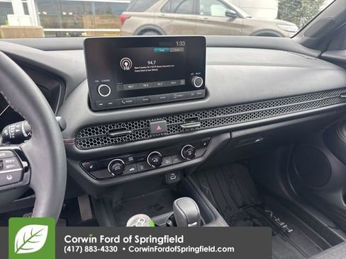 Used 2024 Honda HR-V Sport image 11