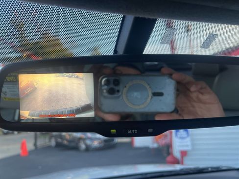 Used 2011 Toyota RAV4 Limited image 25