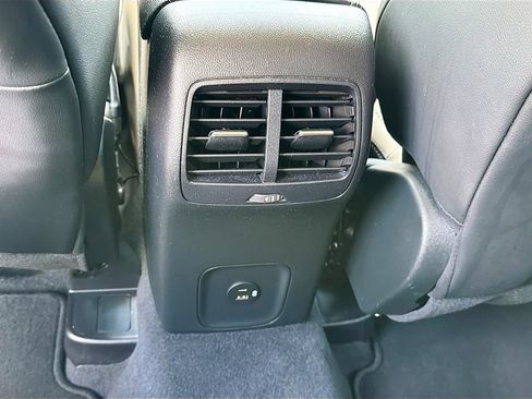 Used 2020 Ford Escape SEL FWD image 19