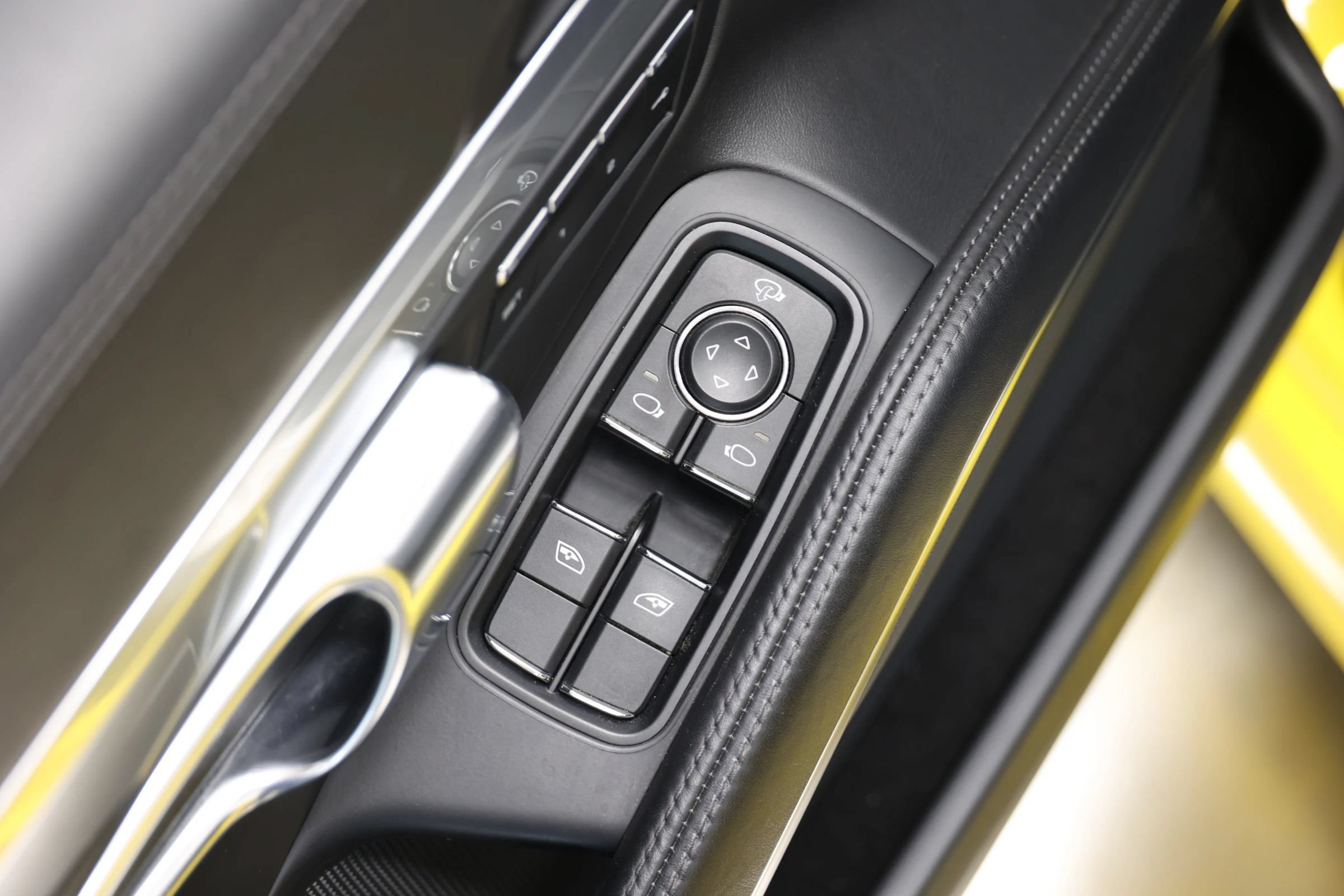 Used 2019 Porsche 718 Boxster GTS RWD image 13