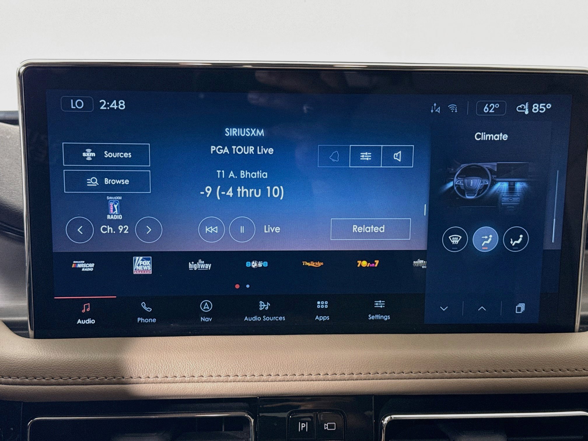 Used 2022 Lincoln Nautilus FWD w/ Premium Package image 14