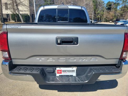 Certified 2023 Toyota Tacoma SR5 image 4