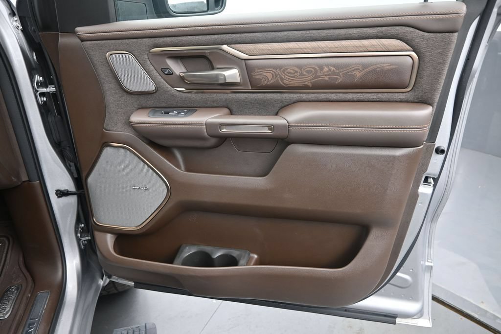 Used 2025 RAM 1500 Limited AWD/4WD image 28