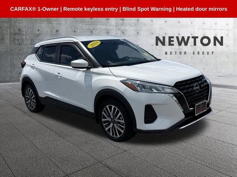 Used 2024 Nissan Kicks SV FWD image 1