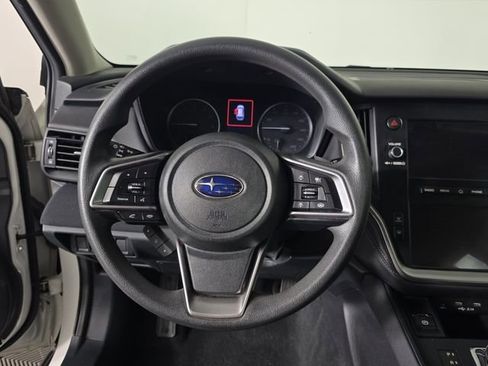 Used 2021 Subaru Outback AWD/4WD image 10