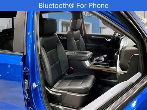 Certified 2022 Chevrolet Silverado 1500 LT Trail Boss w/ LT Trail Boss Premium Package AWD/4WD image 29
