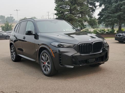 New 2026 BMW X5 xDrive50e w/ Executive Package AWD/4WD image 7