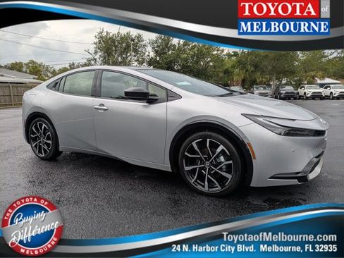New 2025 Toyota Prius Plug-In Hybrid FWD image 1
