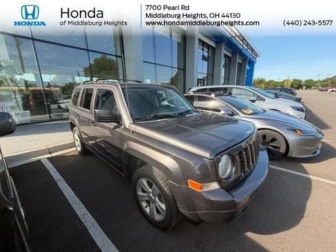 Used 2015 Jeep Patriot Latitude FWD image 1