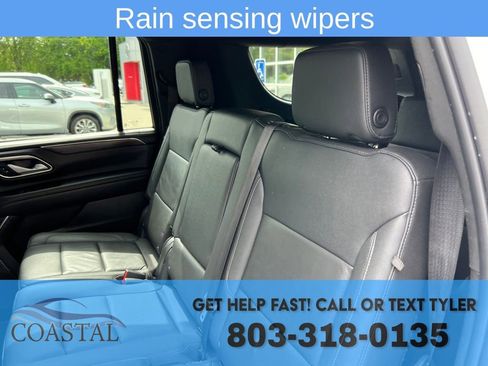 Used 2022 Chevrolet Suburban LT AWD/4WD image 19
