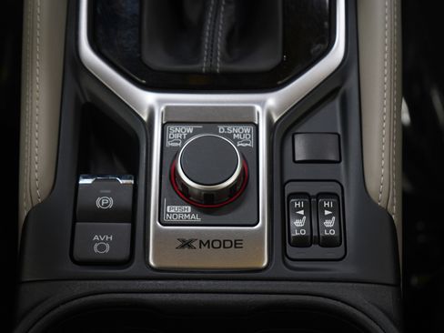 Used 2024 Subaru Forester Limited image 22