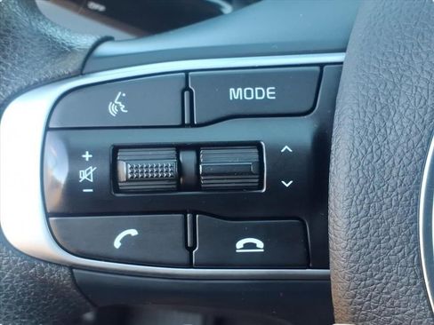 Used 2023 Kia K5 LXS image 21