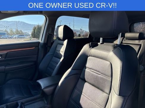Used 2018 Honda CR-V Touring image 11
