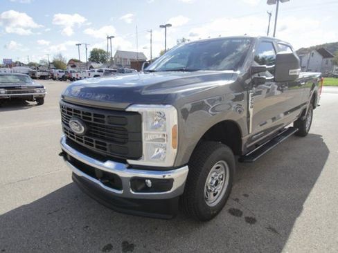 New 2026 Ford F250 XL image 8