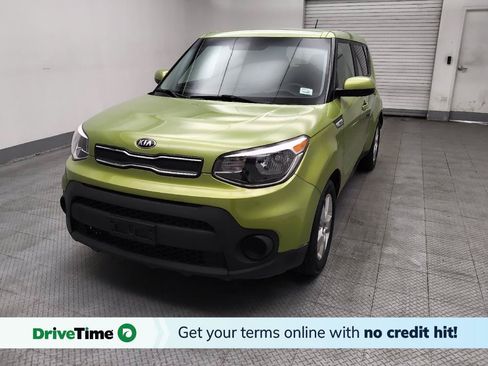 Used 2019 Kia Soul FWD image 1