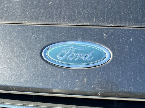 Used 2015 Ford Fiesta SE image 10