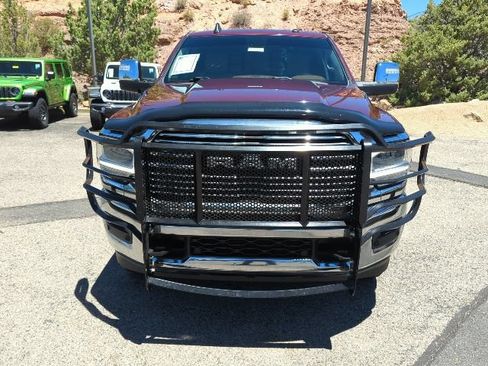 Used 2023 RAM 2500 Laramie AWD/4WD image 2