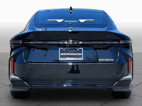 New 2026 Lexus ES 350e FWD image 4
