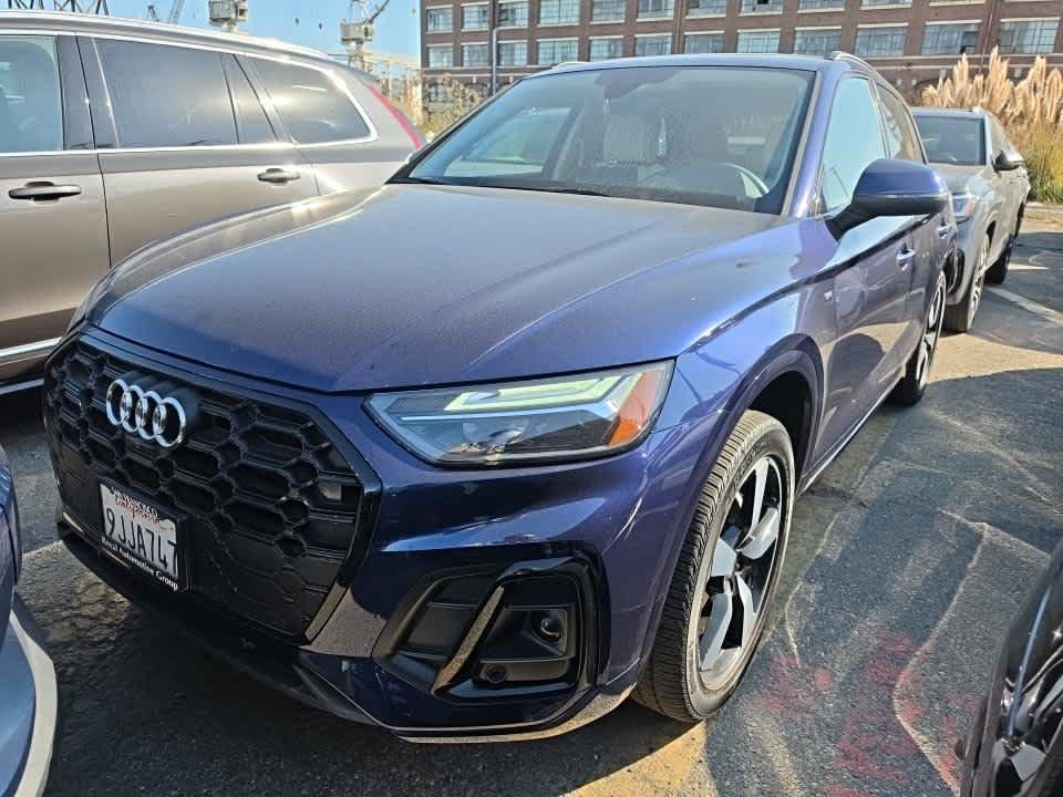 Used 2023 Audi Q5 2.0T Premium Plus AWD/4WD image 2