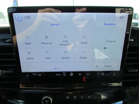 Used 2023 Ford Transit 350 XLT image 21