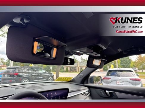 New 2026 Buick Enclave Sport Touring w/ LPO, Floor Liner Package AWD/4WD image 35