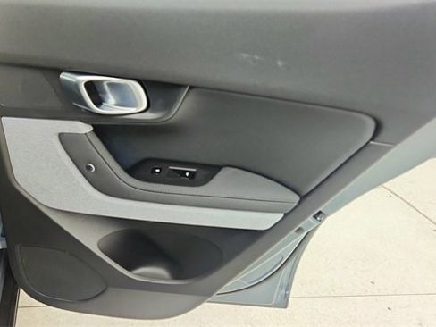 Used 2022 Polestar Polestar 2 Long Range Dual Motor w/ Plus Package image 27