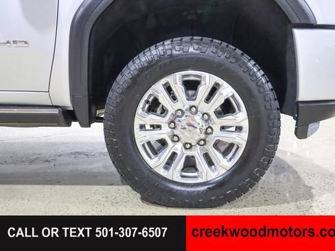 Used 2023 GMC Sierra 2500 Denali w/ Denali Ultimate Package AWD/4WD image 19
