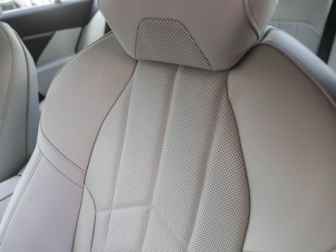 New 2026 BMW 530i RWD image 21