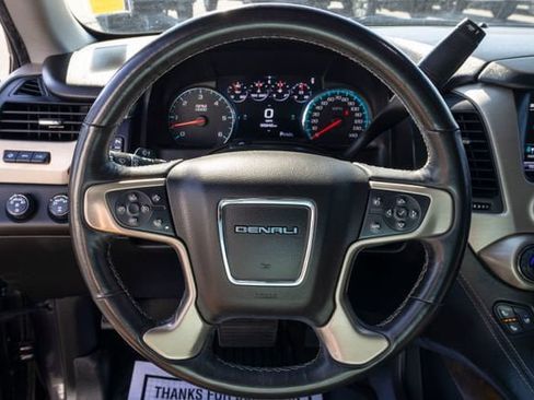 Used 2018 GMC Yukon Denali w/ Denali Ultimate Package AWD/4WD image 15