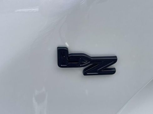New 2026 Toyota bZ FWD image 6